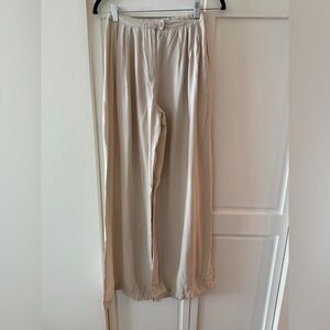 Stradivarius Wide Leg Trousers Cream Beige High Rise Elastic Back Size S US 2